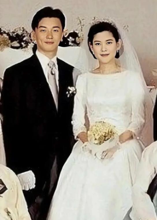 When the wall falls, everyone pushes it: South Koreas first lady was exposed for having an affair, (图4)